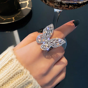 Rotatable Snowflake Spinning Ring