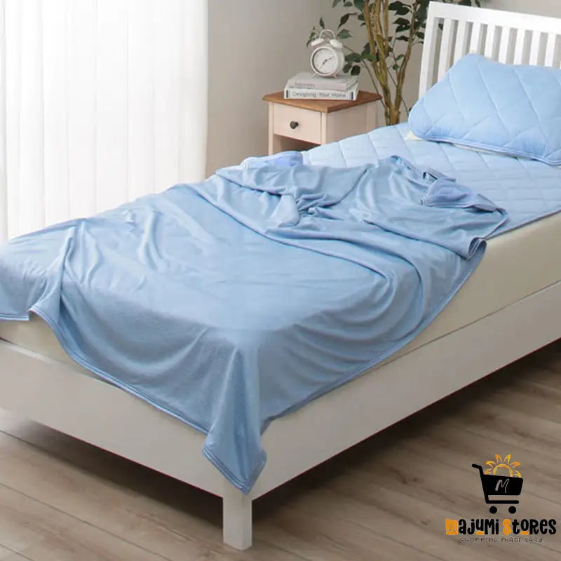 Single Cold Feeling Napping Blanket with Ice Silk
